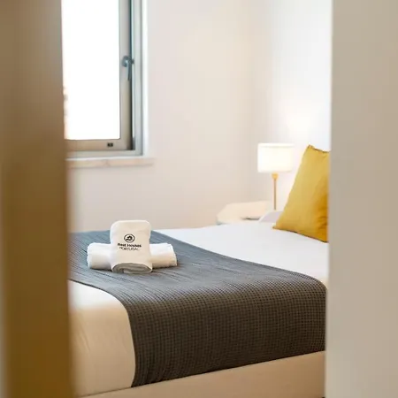 74 - Surfside Apartman Peniche